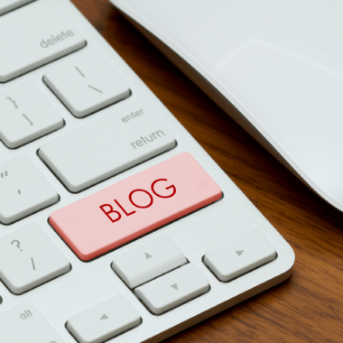 Tastatur von Laptop mit Blog Taste